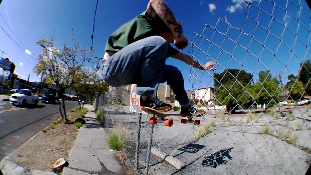 Burn it all. <br /><br />Dylan Mills, Anthony Del Togno & Isaac Relis on the 80HD Urethane Superwides. <br />Smooth, fast, consistent speed everywhere. <br /><br />Filmed and edited by Andres Garcia <br /><br />Music by Slate - https://www.instagram.com/slate__01