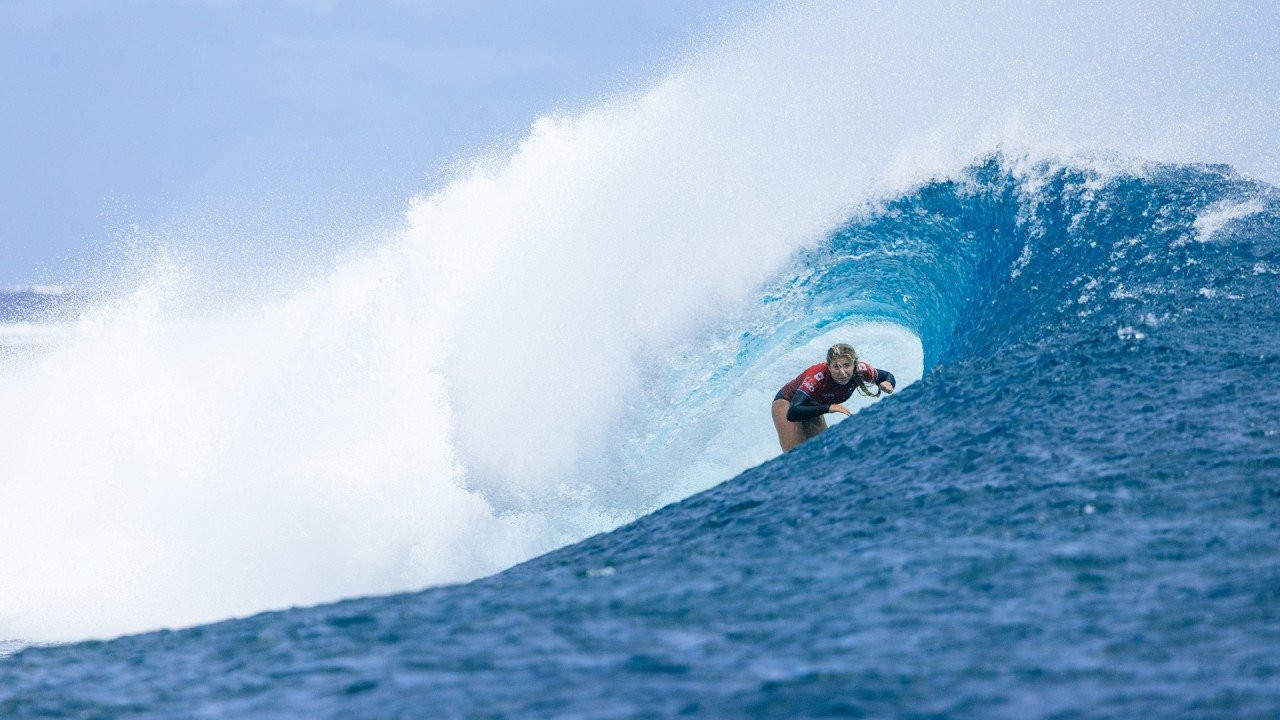 Just over a week after she claimed a win at the Tahiti Pro 2026, 19-year-old phenom Erin Brooks continued to dominate the competition in the South Pacific, posting a perfect 10-point ride on the opening day of competition.<br /><br />Brooks pulled into a massive barrel, weaving through deep section after deep section, before flying out, impressing the panel and everyone watching with her heroics on one of the biggest sets of the day.<br /><br />Brooks' performance gave her a massive lead over her competitor, Sophie McCulloch, who entered this event as a late injury replacement.<br /><br />Brooks, who won here in Fiji as a wildcard in 2024, backed up her 10 with an excellent 8.00-point ride for a series of razor-sharp turns to post the highest heat total of the event so far with an 18.00 (out of a possible 20), showing that once again, she is the woman to beat in Fiji. <br /><br />"That was definitely the best heat of my life," Brooks said.<br /><br />"All week I've been saying how much I love it here and how connected I feel to the wave and the place. I'm honestly just speechless and amazed and so thankful that I made that."<br /><br />"The whole way through the barrel I was just thinking, 'When is it going to get me? ' I just thought I was going to get hit by the foam ball, and then it just let me through."<br /><br />"I am just so, so happy; it was so fun."<br /><br />"Taking off on that wave, it had such a nice roll in, and then when I set up, it just had so many chandeliers, and as I was going through. I was like, ‘Please just let me through.'"<br /><br />"As soon as I came out into the channel, I went to my coach, Snake (Jake Paterson), and gave him a high five. He was screaming and hyping me up; I've never seen him so excited. We then swapped boards to put that one on ice."<br /><br />"It was definitely the best moment of my life for sure. I've been spending a lot of time here and feel really comfortable here."<br /><br />"It doesn't even feel like a contest here; we're all just hanging out, playing games, and surfing together. It's so special here."