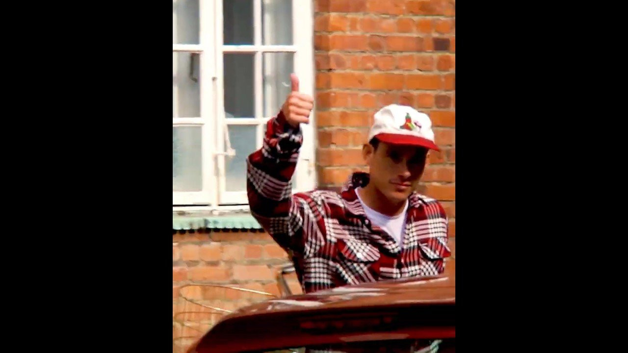 From Dom & Korahn’s shared part in The Bunt Video. <br /><br />#skateboarding #skate