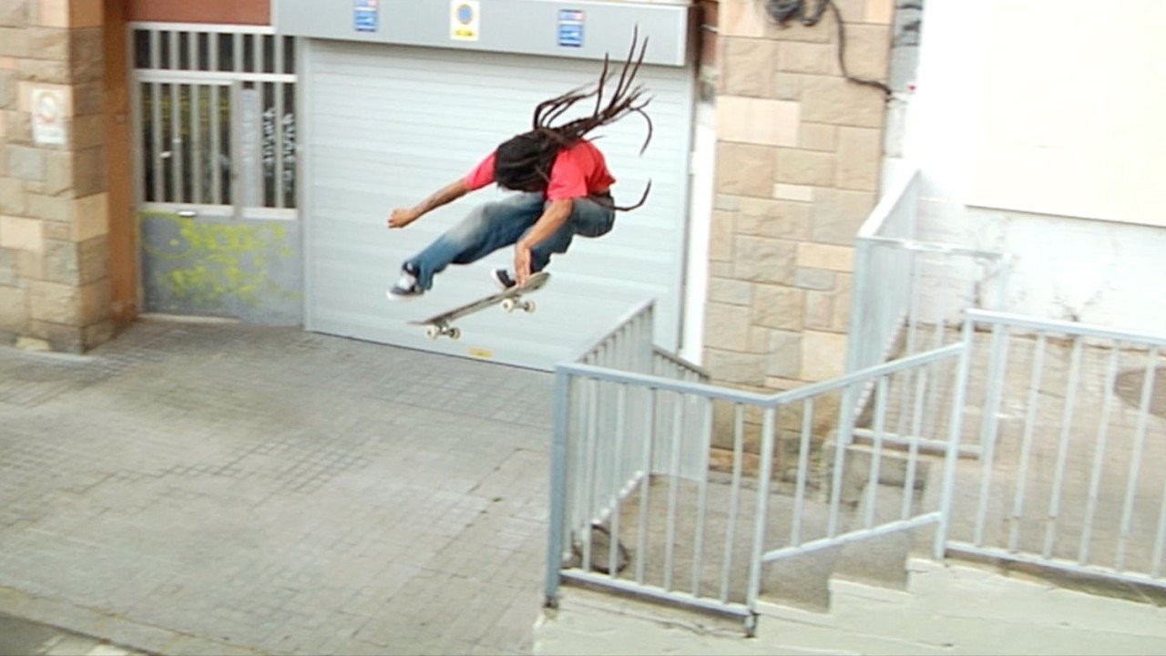The latest full-length from Barcelona's Al Carrer Skateshop, featuring Henry Fischer, Thiago Lima, Matheus Du Bronks and more.<br /><br />https://alcarrerskateshop.com/