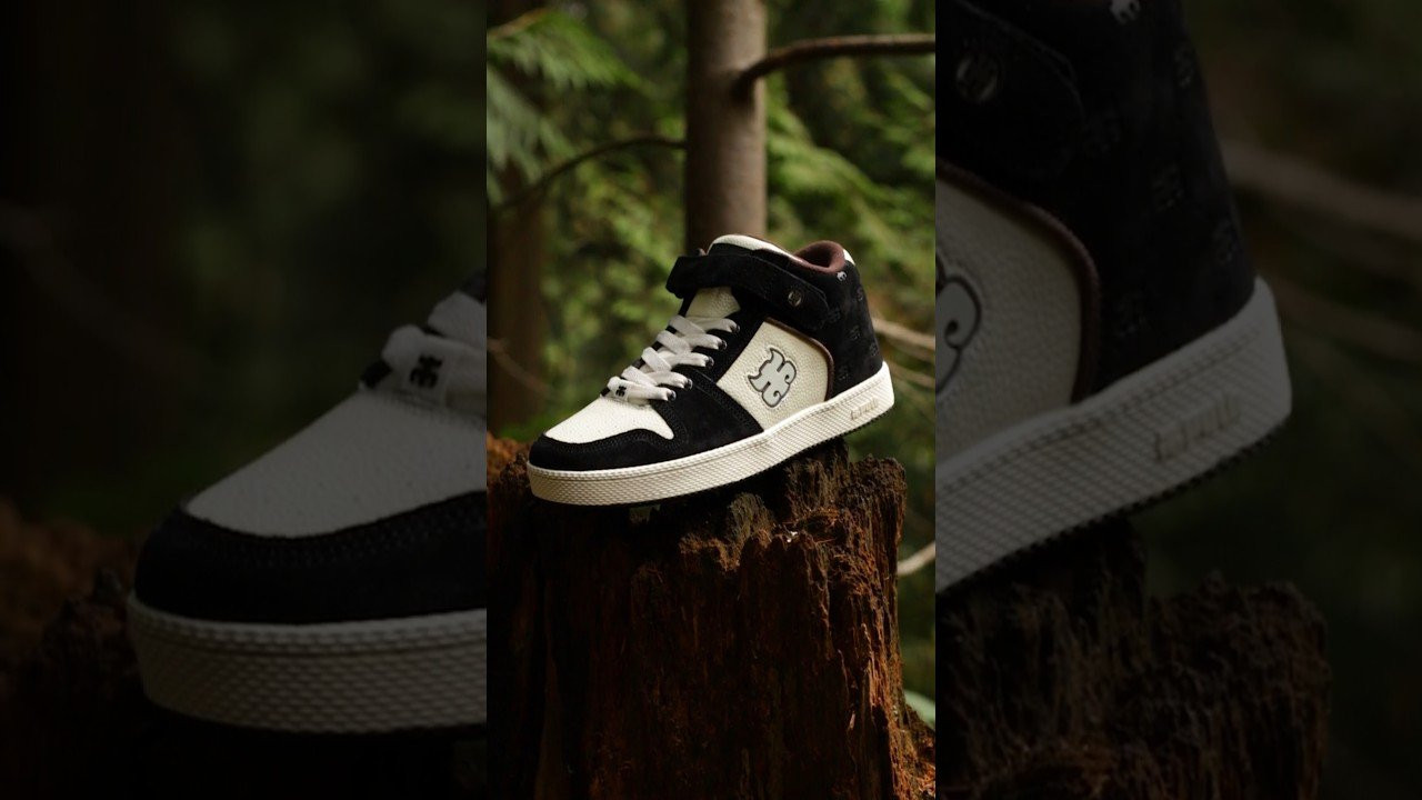 An original Icon since 1999. The Grasshopper dates back to our inception and features a silhouette recognized far & wide.<br /><br />OG colors, along with Suede & Leather options are now available in finer skateshops worldwide & ipath.com<br /><br />The Path Begins in your Sole. <br /><br />#ipath #ipathskateboarding #ipathgrasshopper #ipathfootwear #skateshoes #skateboardshoes #ipathskate