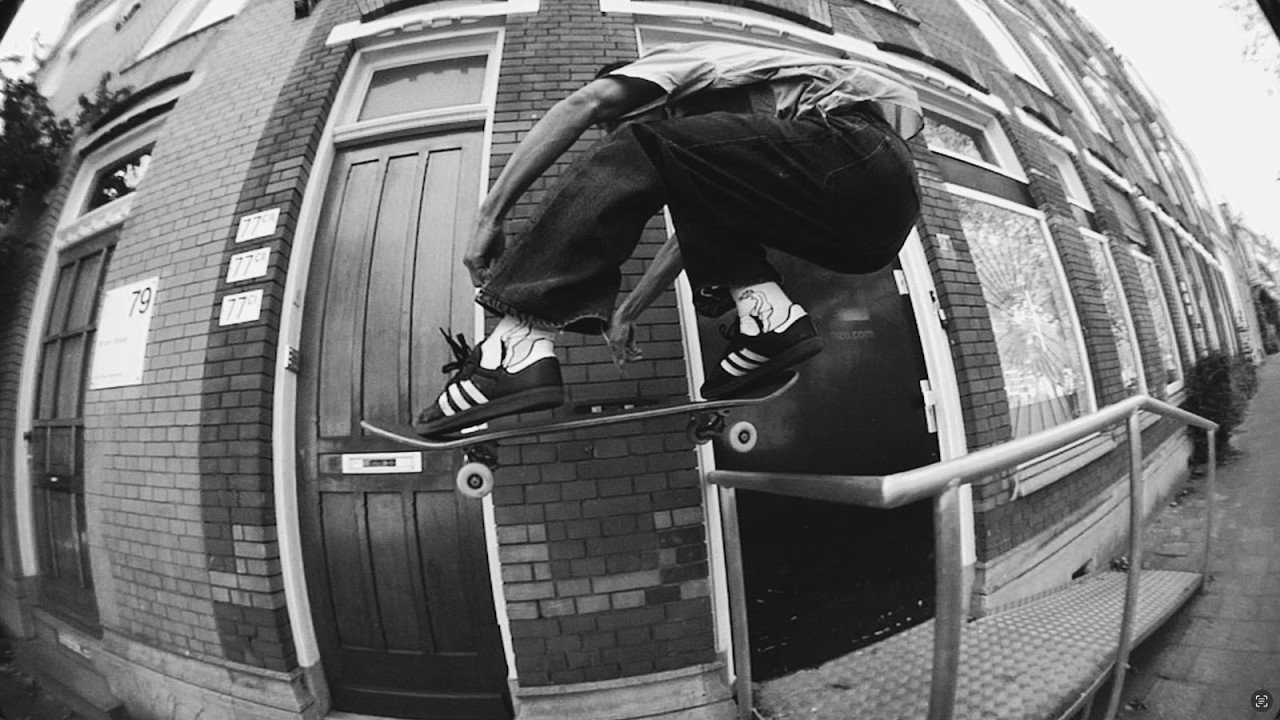 Featuring: Pascal Moelaert, Jaïr Gravenberch, Alex Raeymaekers, Emile de Vos, King van den Ban, Miko Tjon Ajong, Max De Wit, Ruperto Herrador Raya, Logan Da Silva Ortiz, Issey Kumatani, Arthur Le Duc, Laura van der Velden, Lina Bunnik &Billy Hoogendijk <br /><br />Filmed and edited by: Alex van Zwietering <br /><br />Additional filming: Alec Stook & Jan Maarten Sneep