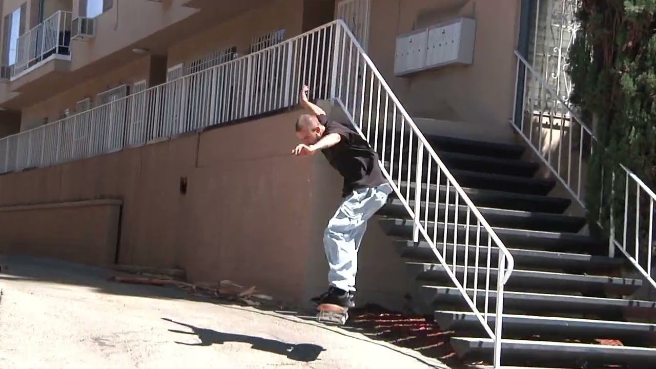 ------------------------------------------------------<br />Shop éS footwear and apparel<br />https://esskateboarding.com/<br /><br />Subscribe to our YouTube channel:<br />https://www.youtube.com/user/esskateboarding?sub_confirmation=1<br /><br />Facebook: https://www.facebook.com/esskateboarding<br />Instagram: https://www.instagram.com/esskateboarding/