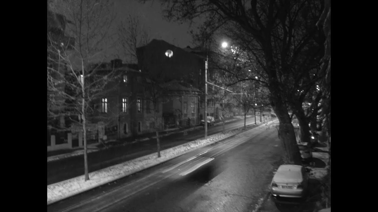 It's getting cold and dark and all the memories from yesterday fade. <br /><br />#vaporwave #hallandoates #music #dark #cold